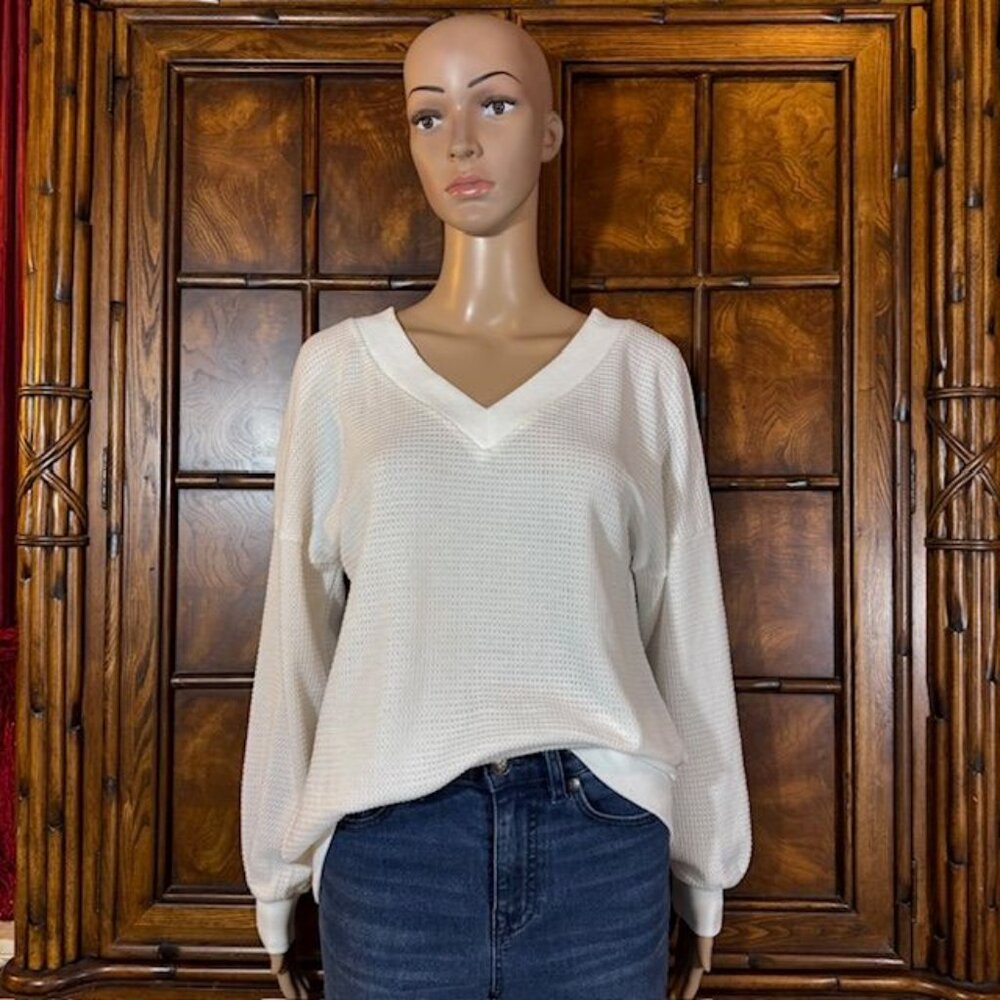 White Waffle Knit Vneck Vback Lightweight Sweater